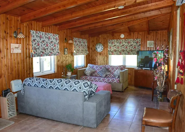 Pear Tree Case de vacanță Lixouri